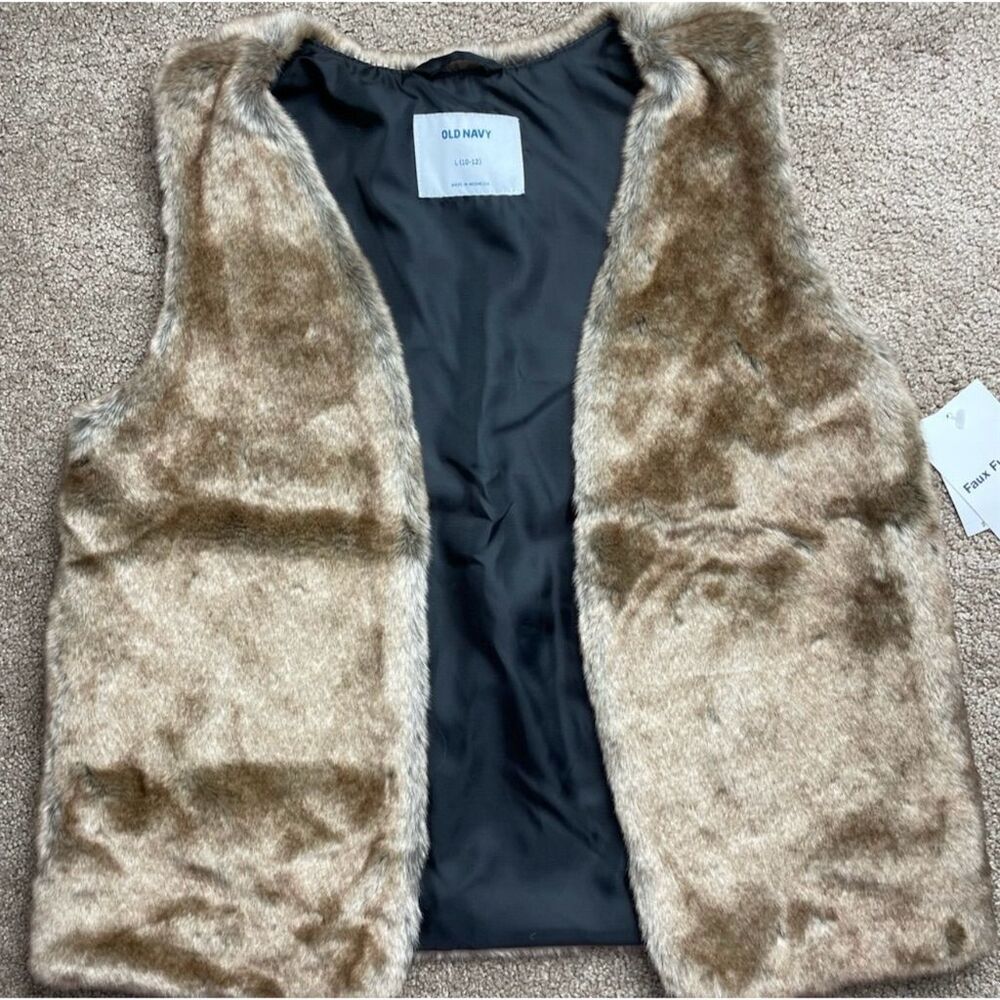 NWT Old Navy Girls' Faux Fur Vest Size L 10-12 Tan Brown Casual Sleeveless